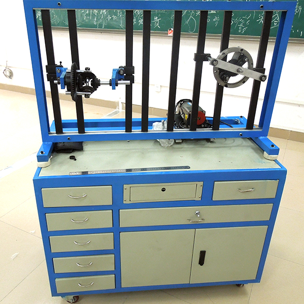 轮系创新设计拼装及实验台(图1) 轮系创新设计拼接组装及实训台,螺旋传动功能数值与效率实训装置