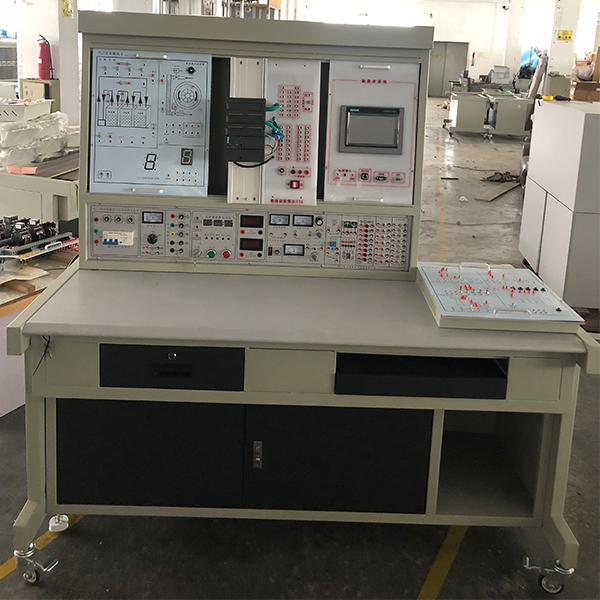 网络型PLC综合技术实验台(图1) 互联网型PLC综合技术实训台,发动机综合实训装置